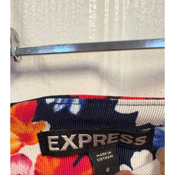 Floral Patterned Circle Skirt - Picture 5 of 5